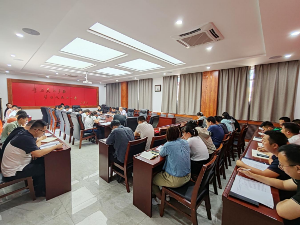 校辦公室工作總結_辦公校室總結工作計劃_學校辦公室總結報告